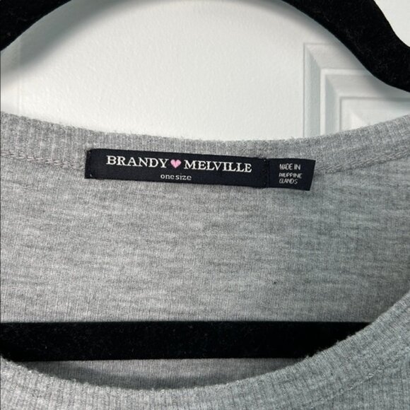 Ribbed Crop Top | Crop Top | - Picture 3 of 5